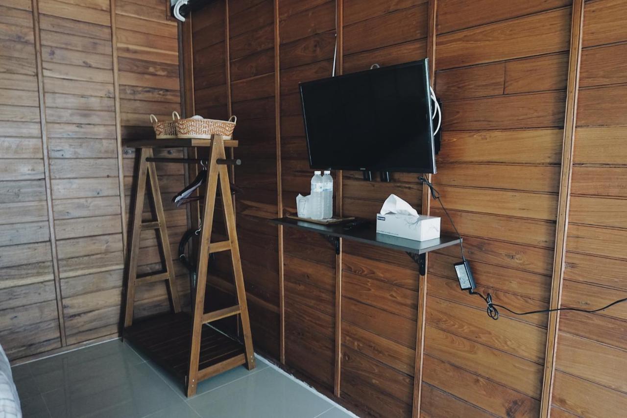 לאמפאנג Tha Ma-O Bouteak Homestay - Self Check-In מראה חיצוני תמונה