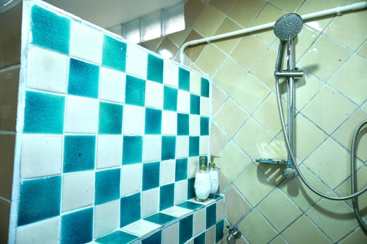 לאמפאנג Tha Ma-O Bouteak Homestay - Self Check-In מראה חיצוני תמונה